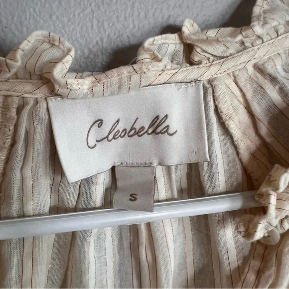 Cleobella Ari Blouse Peasant Top in Ivory with Gold sparkle S - Picture 5 of 9